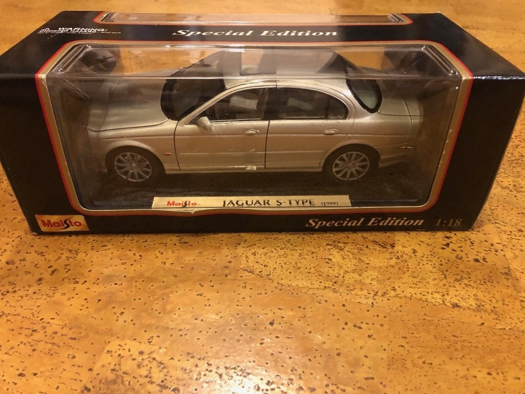 Miniature Maisto 1/18 Jaguar S-Type, Ophalen of Verzenden, Nieuw, Auto, Maisto