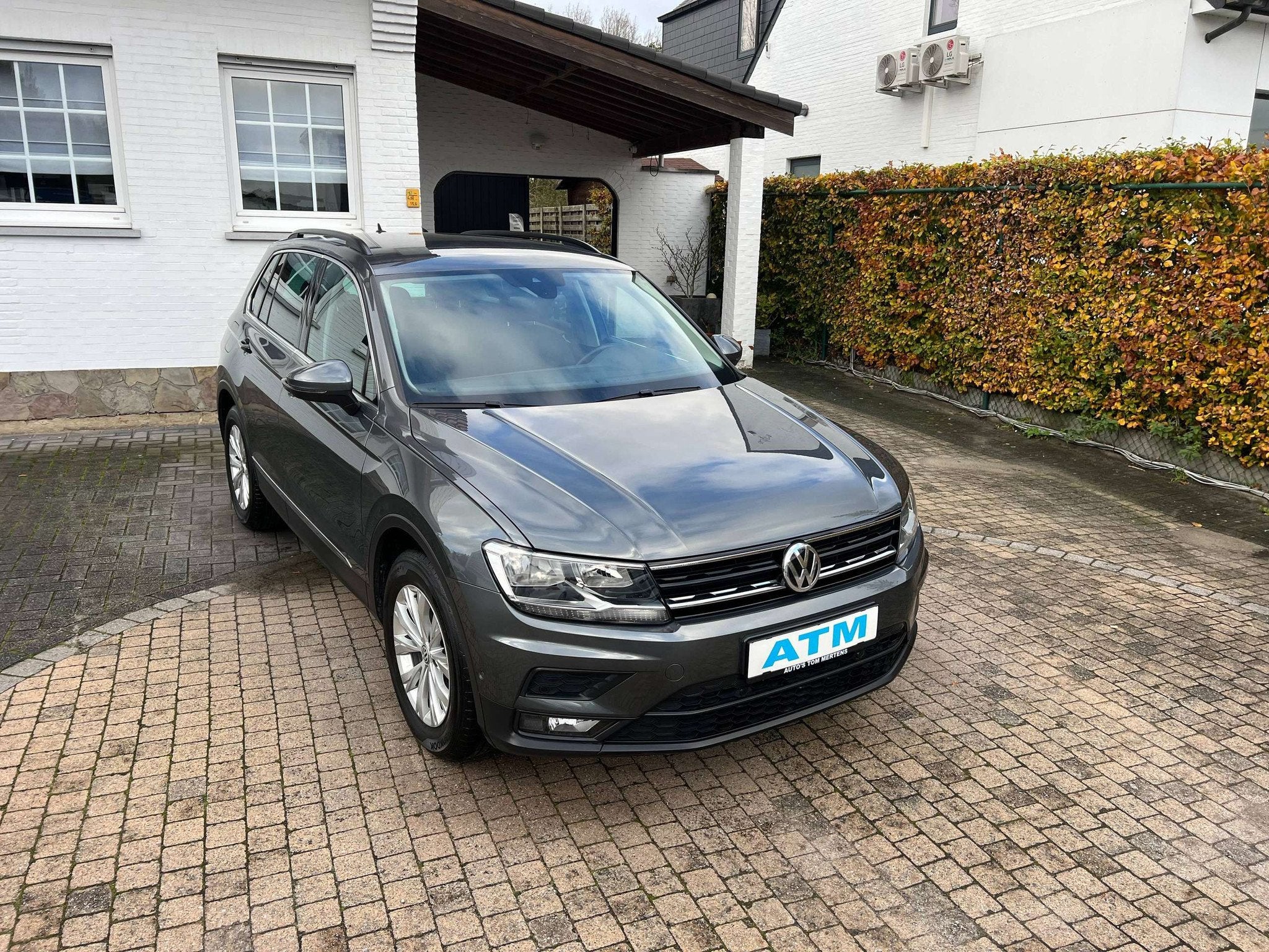 Volkswagen Tiguan Tiguan 1.5 TSI ACT Highline OPF DSG/alcant, Auto's, Volkswagen, 4 cilinders, Alcantara, Bedrijf, 5 zetels