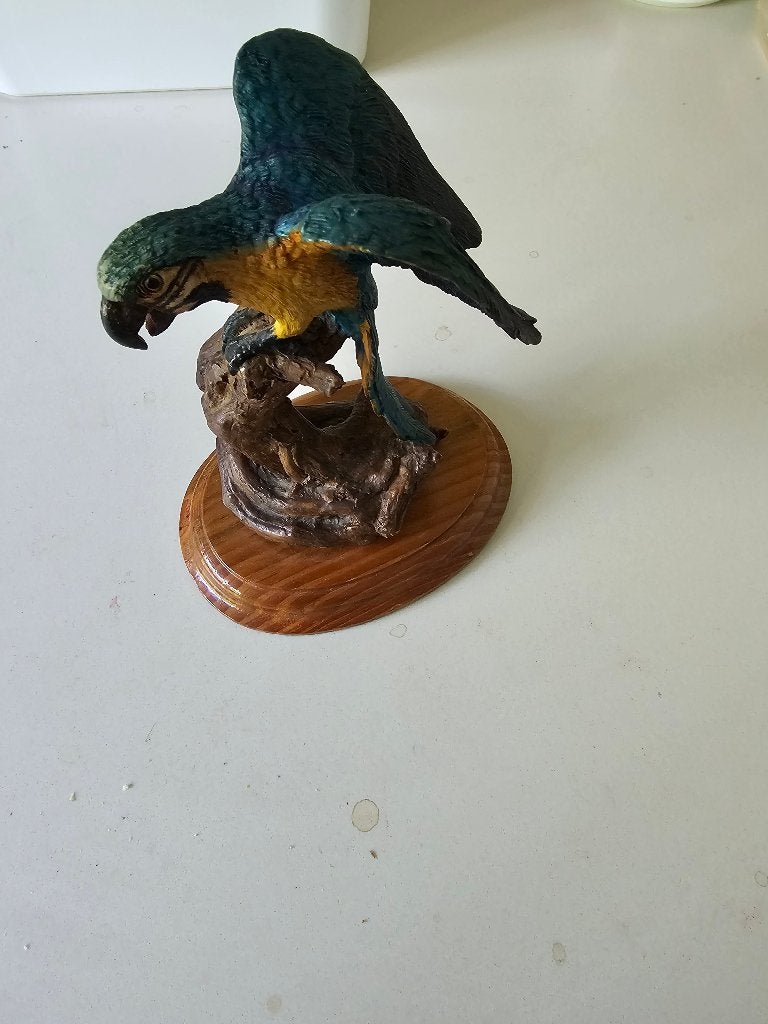 PETIT PERROQUET ARA DE DECO, Enlèvement, Comme neuf, Oiseaux, Statue ou Figurine