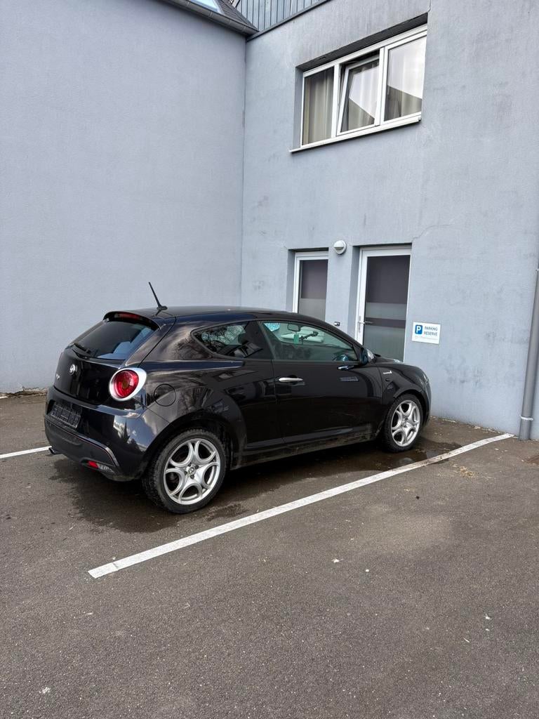 Alpha romeo mito 2014, Autos, Seat, Particulier, Diesel, 3 portes, Noir, Enlèvement