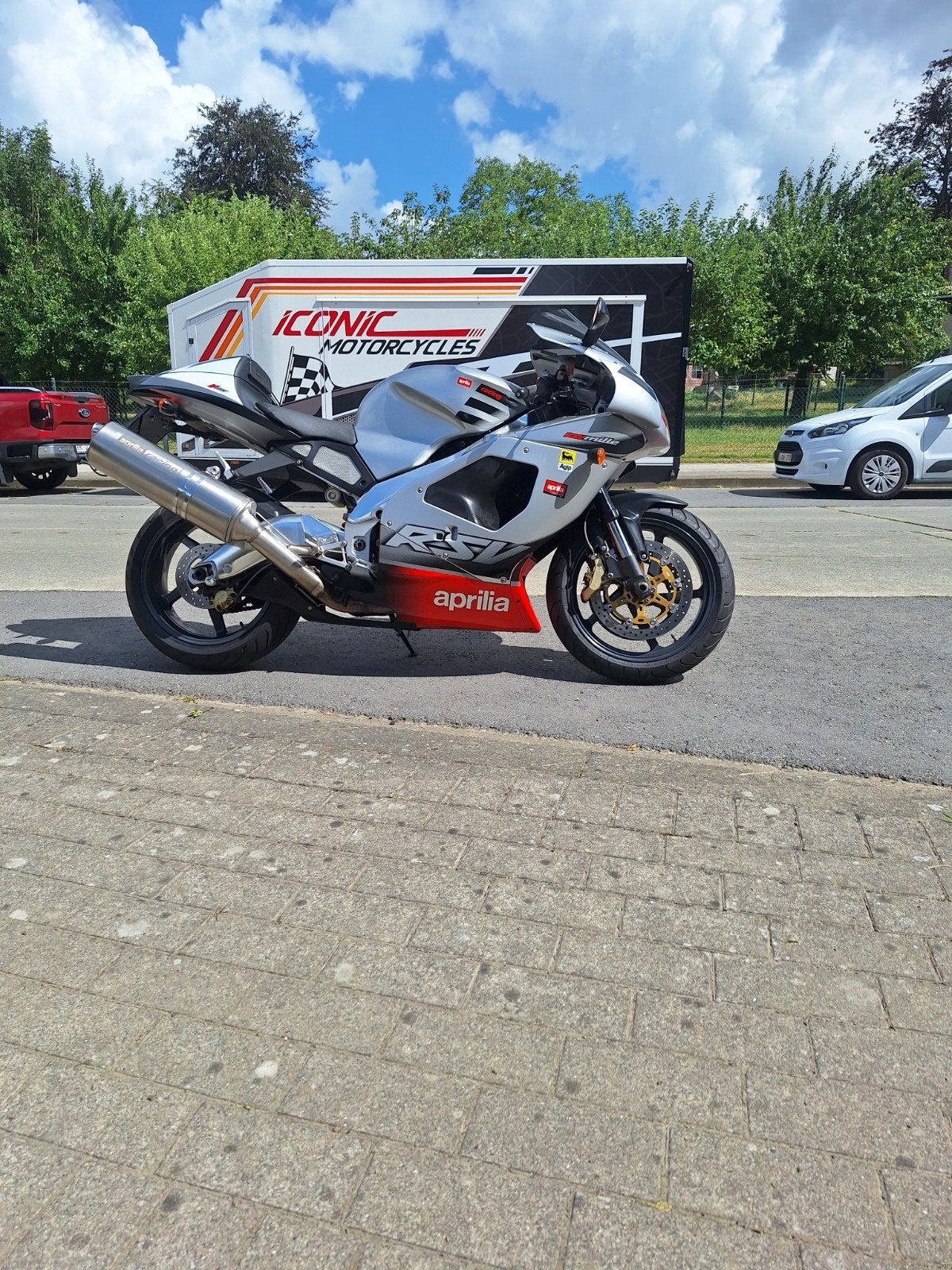 APRILIA RSV MILLE, Ophalen, Gebruikt