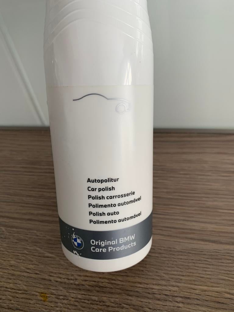 Originele auto polish voor BMW, Ophalen