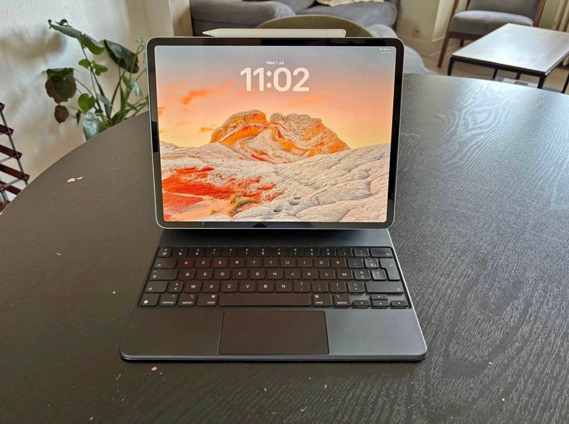 iPad Pro 12.9" (Cellular) + Magic Keyboard AZERTY + Pencil, Informatique & Logiciels, Apple iPad Tablettes, Comme neuf, Apple iPad Pro
