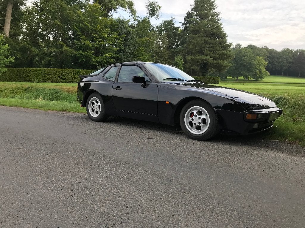 Porsche 944 2.5 phase 2, Auto's, Achterwielaandrijving, 4 cilinders, Leder en Stof, Zwart