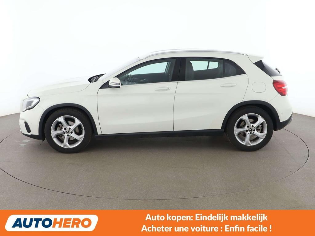 Mercedes-Benz GLA 180 GLA 180 Urban (bj 2017, automaat), Auto's, Mercedes-Benz, 122 pk, Gebruikt, Wit, 1595 cc
