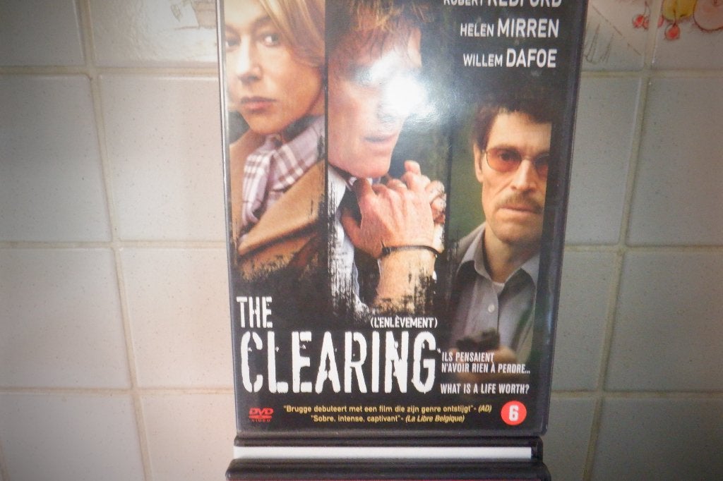 DVD The Clearing.(Robert Redford,Helen Mirren,Willem Dafoe), CD & DVD, DVD | Action, Français, Enlèvement ou Envoi, Comme neuf