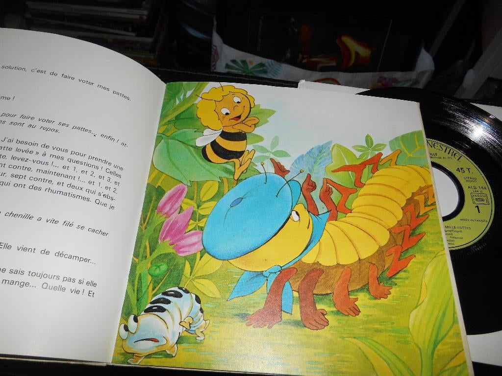 Livre disque MAYA l'abeille et Jerome le mille pattes, Enlèvement ou Envoi
