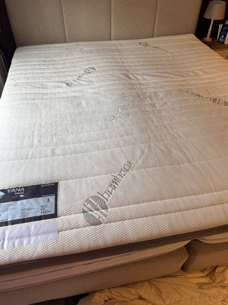 Topper latex matras, Ophalen, Tweepersoons, Zo goed als nieuw, Matras