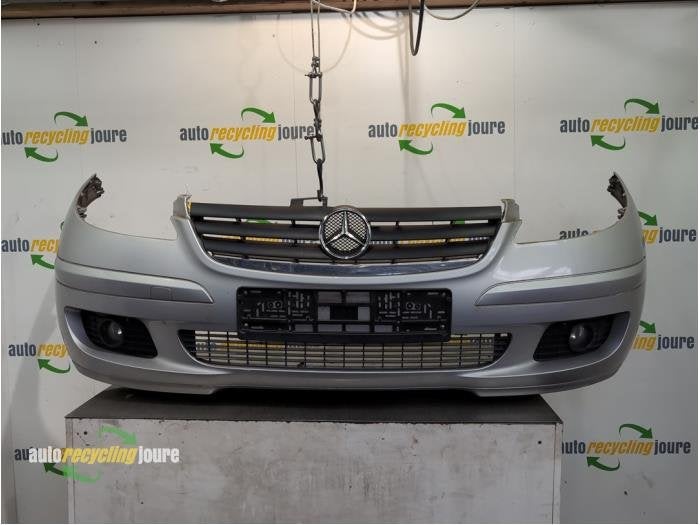 Pare-chocs avant d'un Mercedes A-Klasse (761), 3 mois de garantie, Utilisé, -, -