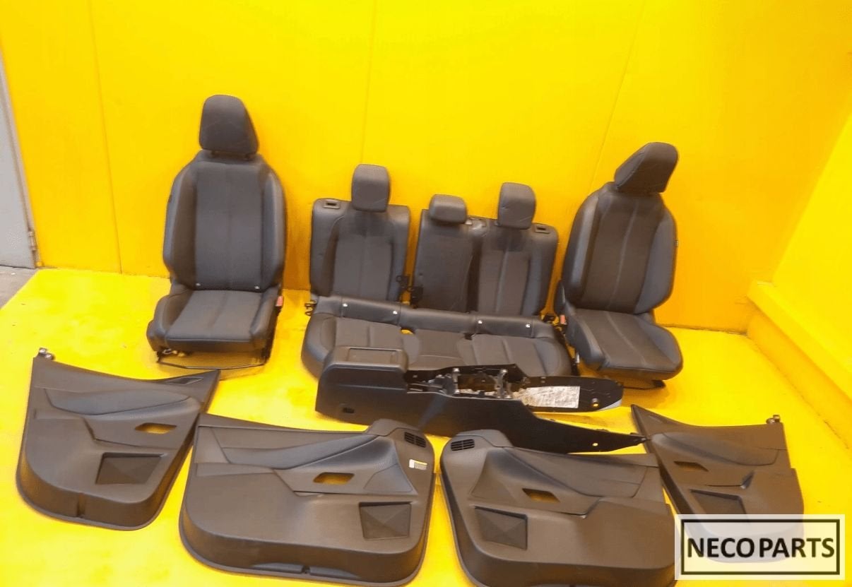 CITROEN DS3 CROSSBACK INTERIEUR SET STOELEN ORIGINEEL, -, Utilisé, -, -