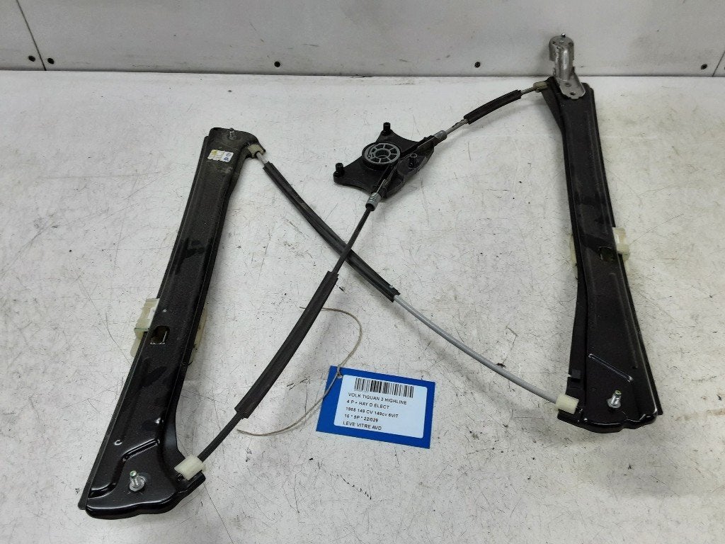 RAAMMECHANIEK RECHTS VOOR Volkswagen Tiguan (AD1), Gebruikt, Volkswagen
