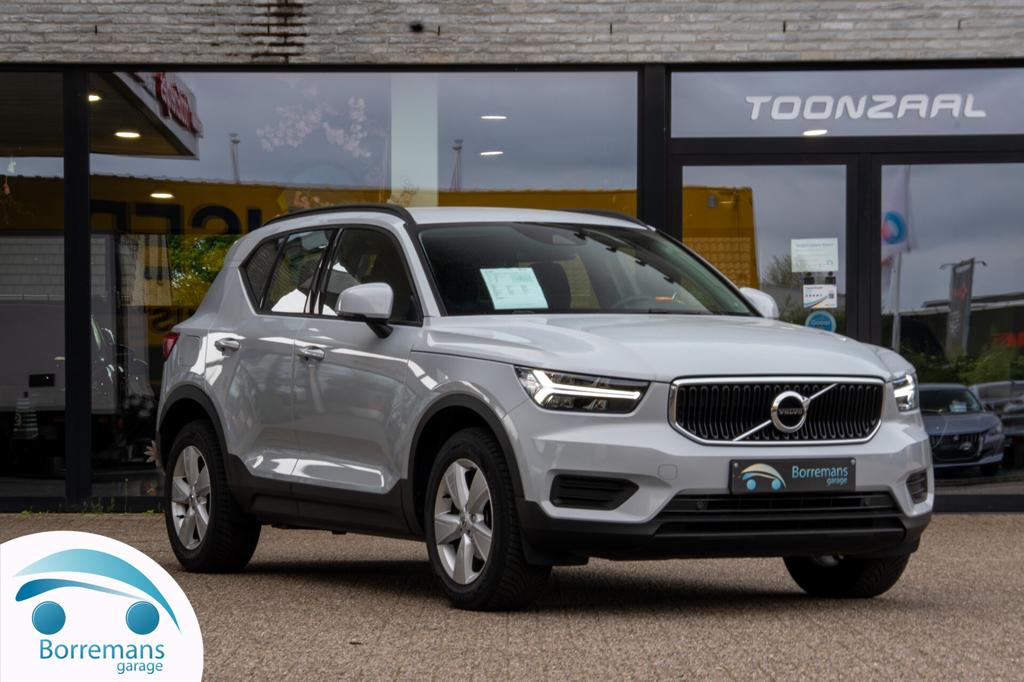 Volvo XC 40 MOMENTUM CORE Camera/Carplay/Lane Assist/...., Auto's, Volvo, Bedrijf, XC40, ABS, Airbags, Airconditioning, Android Auto