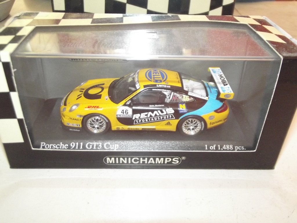 Porsche 911 GT3 Cup - Supercup 2006, Hobby en Vrije tijd, Modelauto's | 1:43, Ophalen of Verzenden, Zo goed als nieuw, Auto, MiniChamps