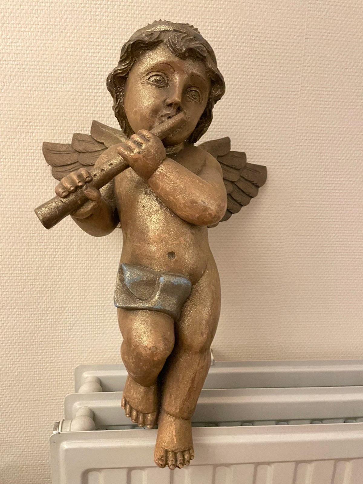 Engel met fluit, Antiek en Kunst, Ophalen, Kunststof, Beeld, 20 - 50 cm