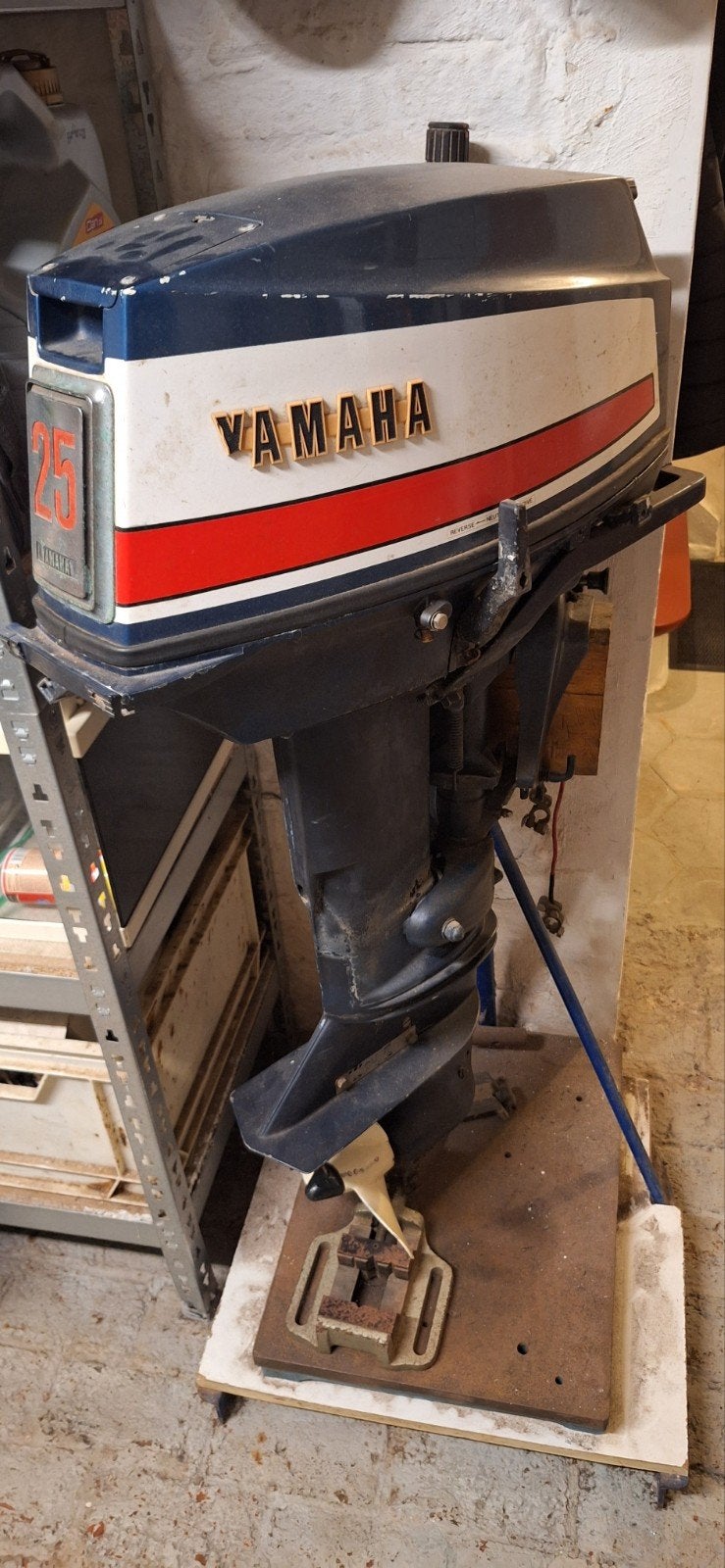 Yamaha 25 pk buitenboordmotor (2-takt), Ophalen, Buitenboordmotor