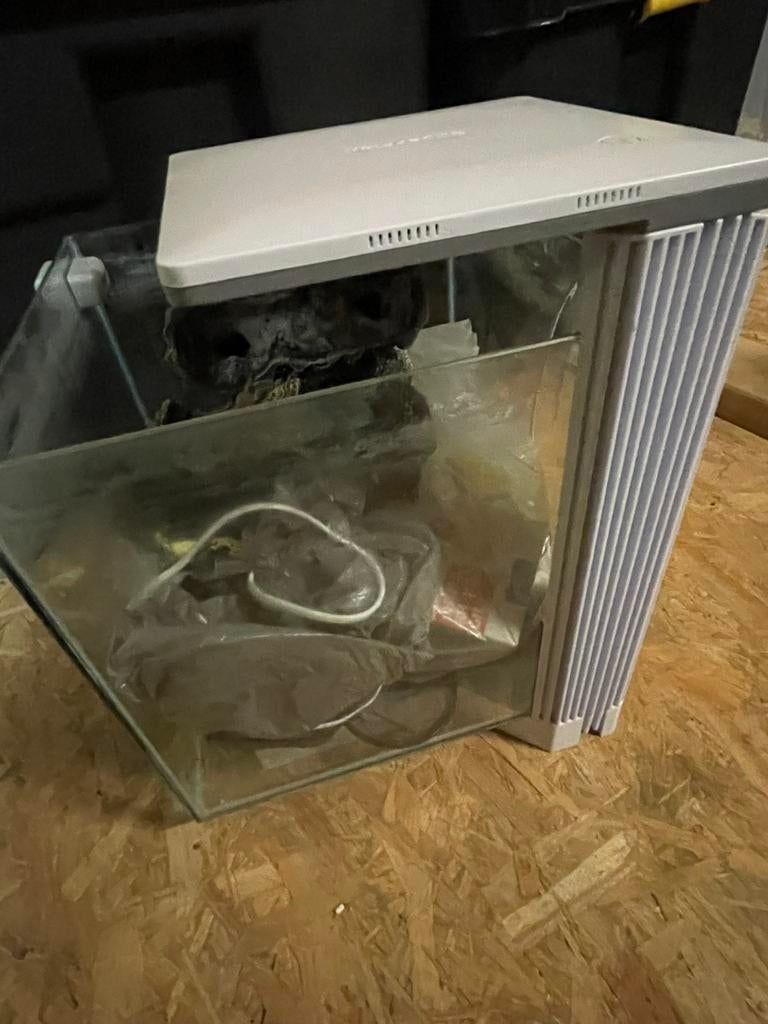 Aquarium Aquafish 30 litres, Ophalen, Gebruikt