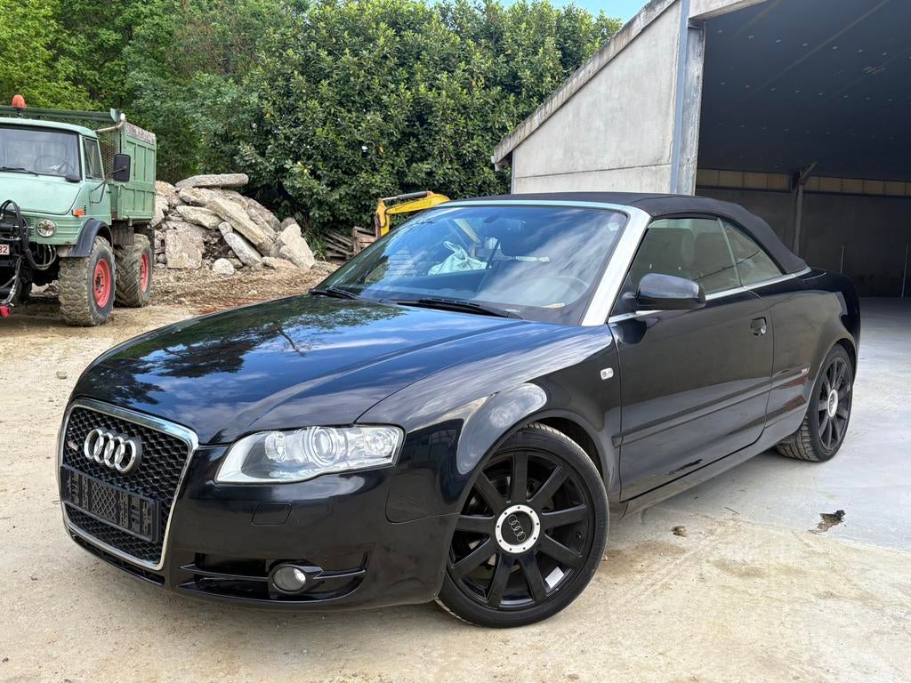 Audi A4 2.0 TDI S LINE Automaat 2009, Auto's, Automaat, Parkeersensor, A4, Leder