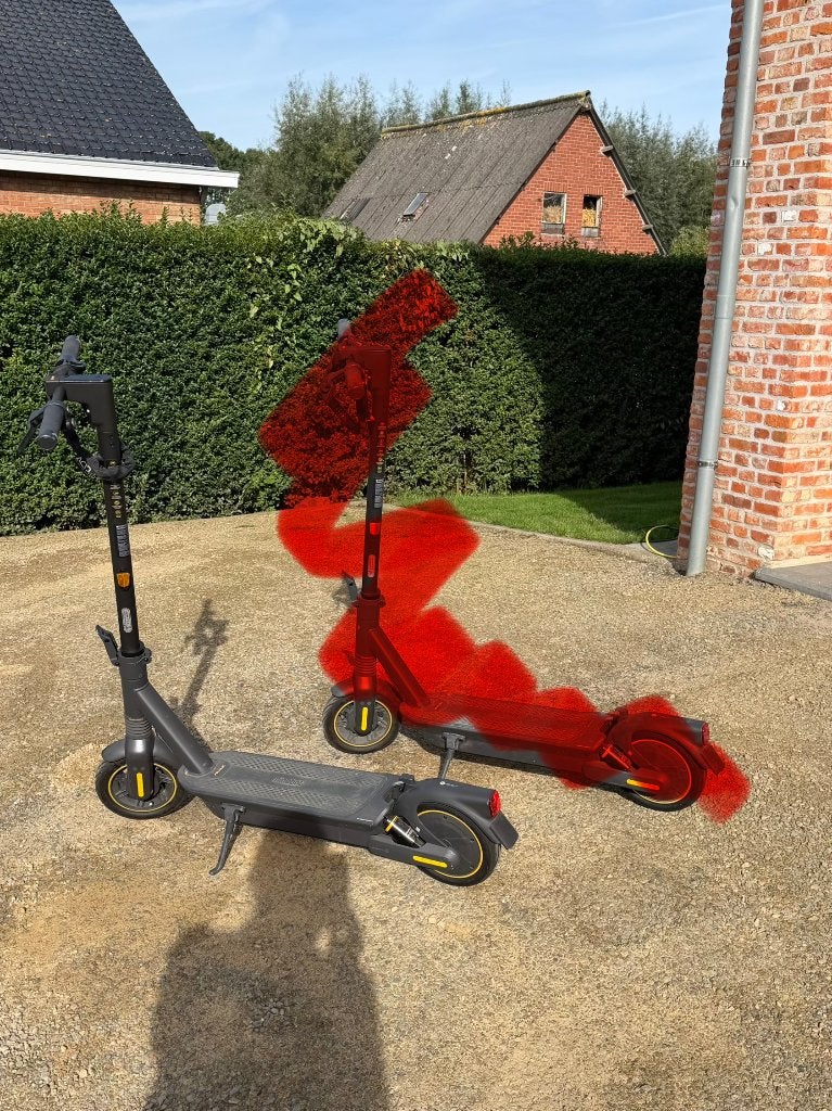 Ninebot segway kickscooter max G2, Fietsen en Brommers, Ophalen, Zo goed als nieuw, Elektrische step (E-scooter), Segway-Ninebot