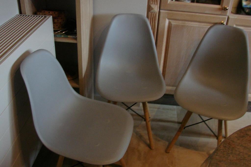 4 kuipstoelen:, Huis en Inrichting, Stoelen, Ophalen, Kunststof, Kuip, Zo goed als nieuw