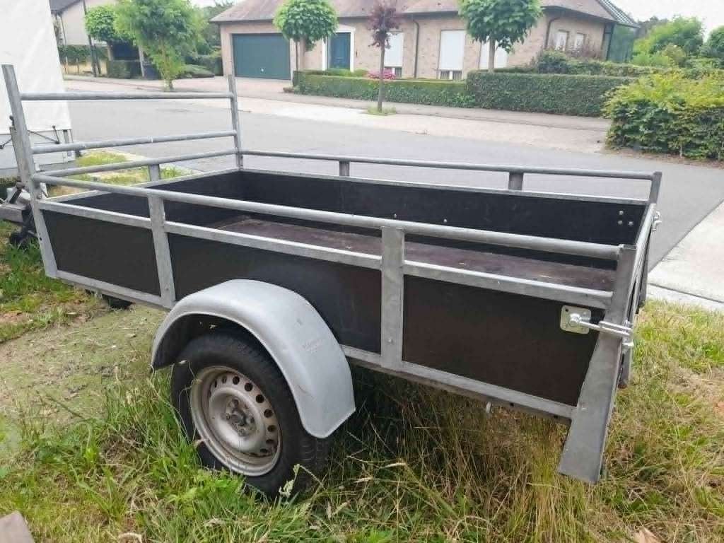2 aanhangwagens  enkelass, Auto diversen, Ophalen