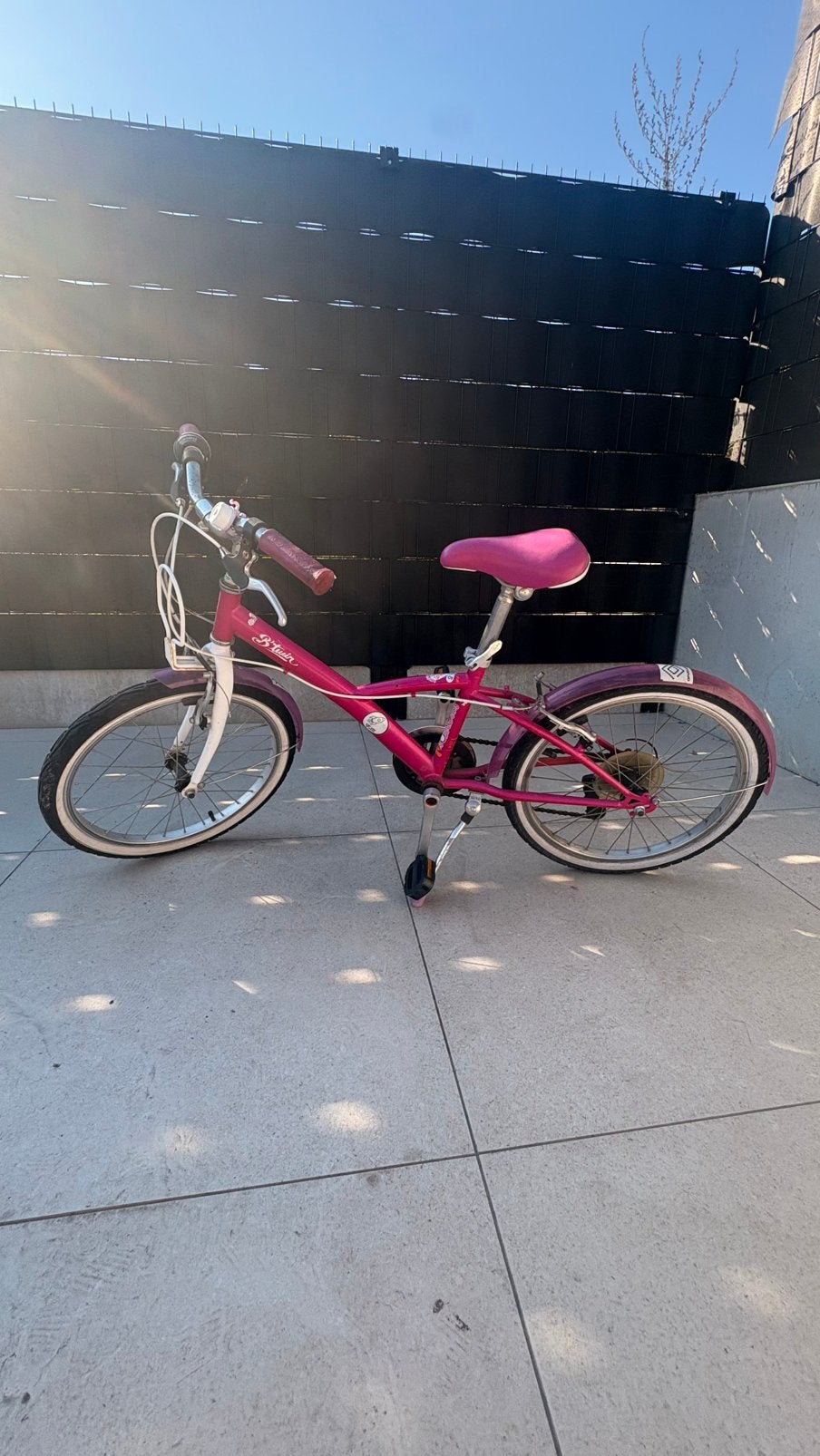 kleine roze fiets, Ophalen, Zo goed als nieuw