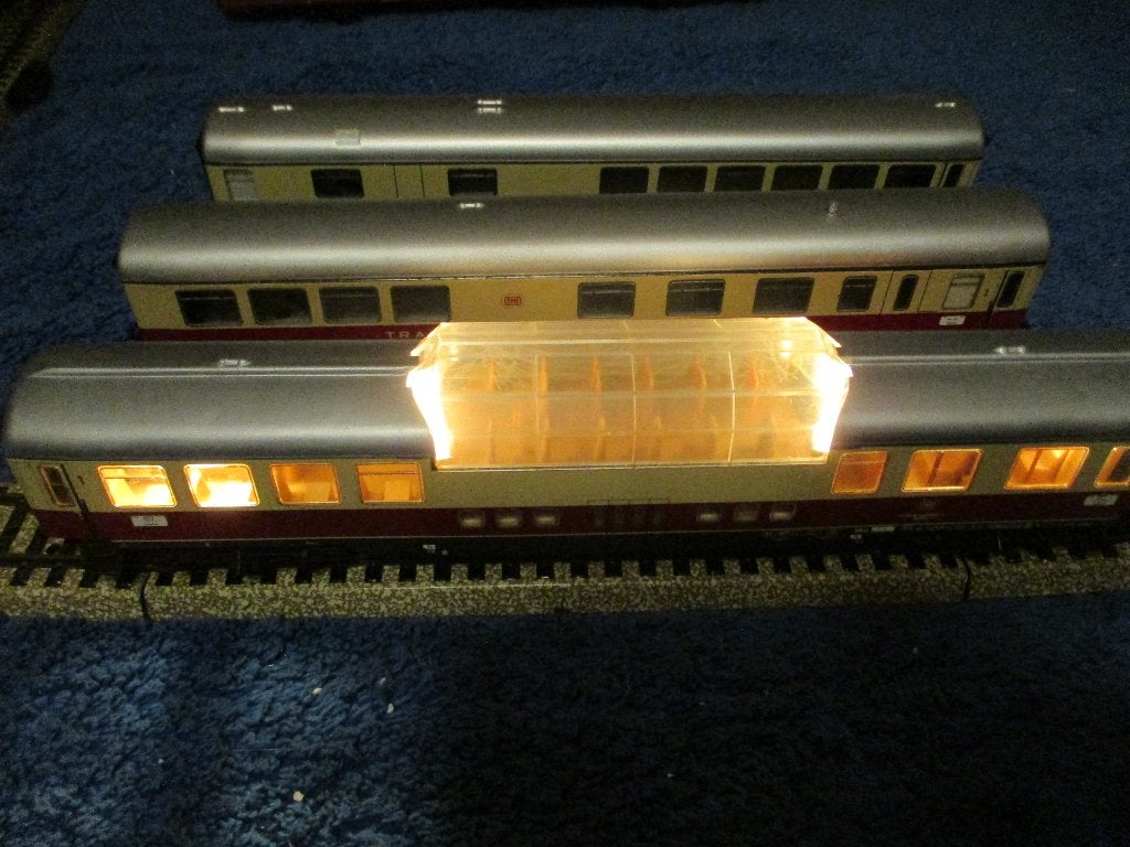 Marklin 3 wagons TEE avec éclairages, Hobby & Loisirs créatifs, Enlèvement ou Envoi, Utilisé, Wagon, Märklin