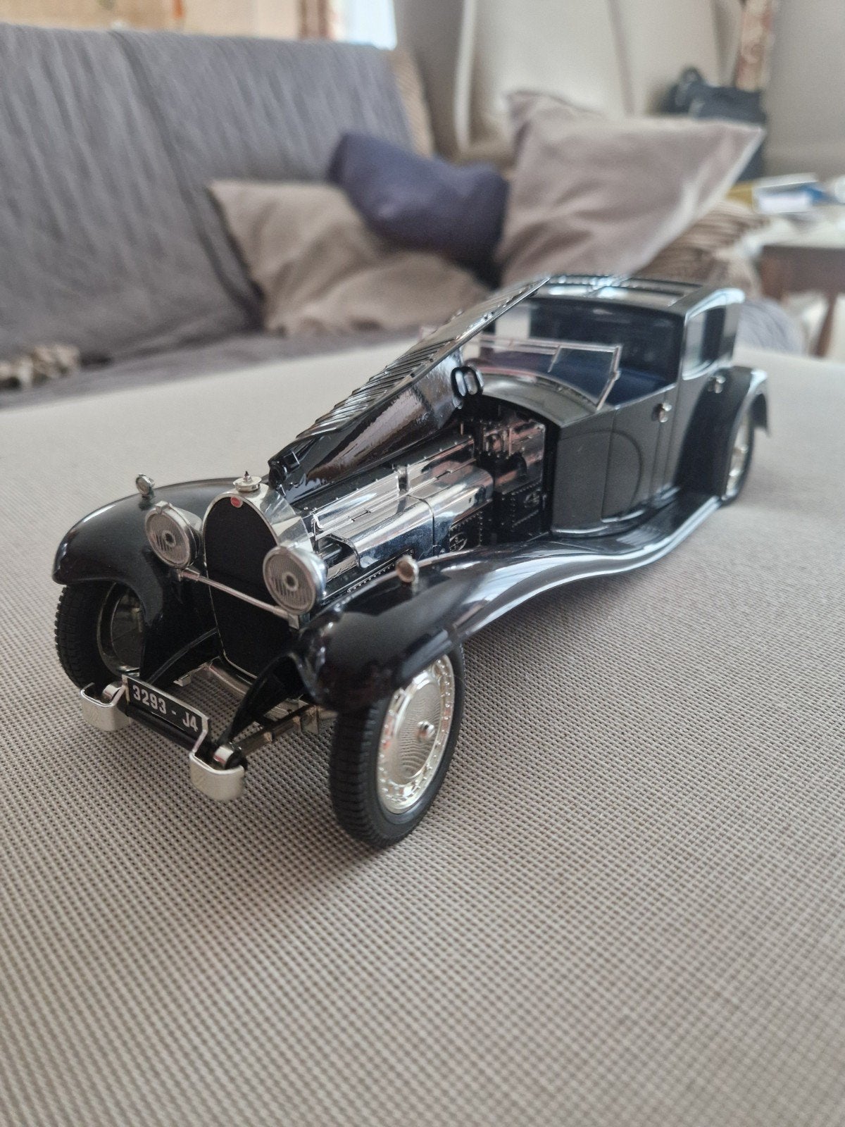 Bugatti royale type 41 de 1930, Hobby & Loisirs créatifs, Enlèvement ou Envoi, Neuf, Autres types, Solido
