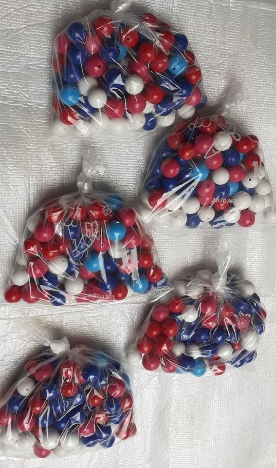 lot de perles +de 1kg500, Hobby & Loisirs créatifs, Enlèvement ou Envoi, Utilisé, Perle
