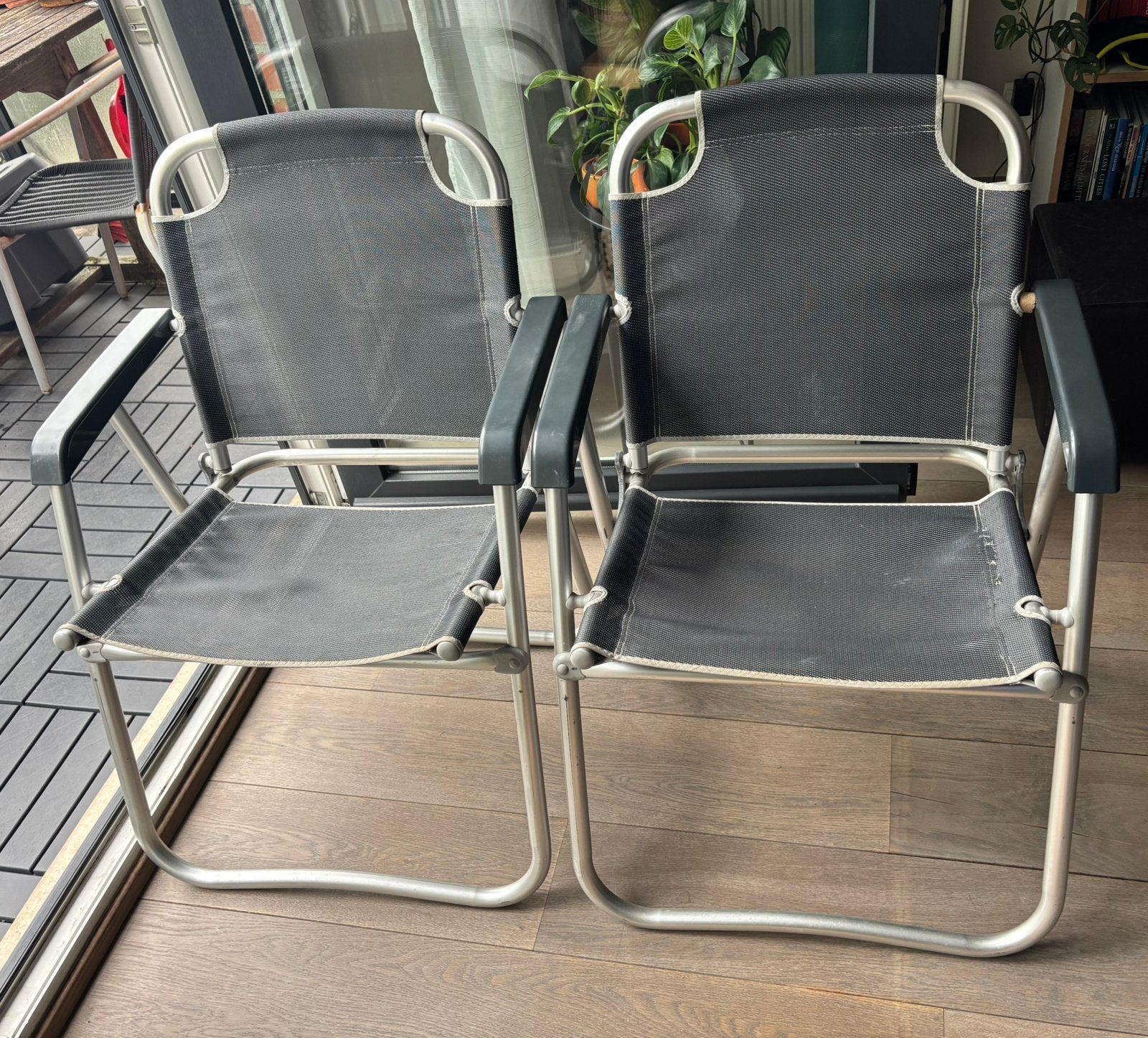 Original VW California T5 / T6 Tailgate Camping Chairs, Enlèvement, Utilisé