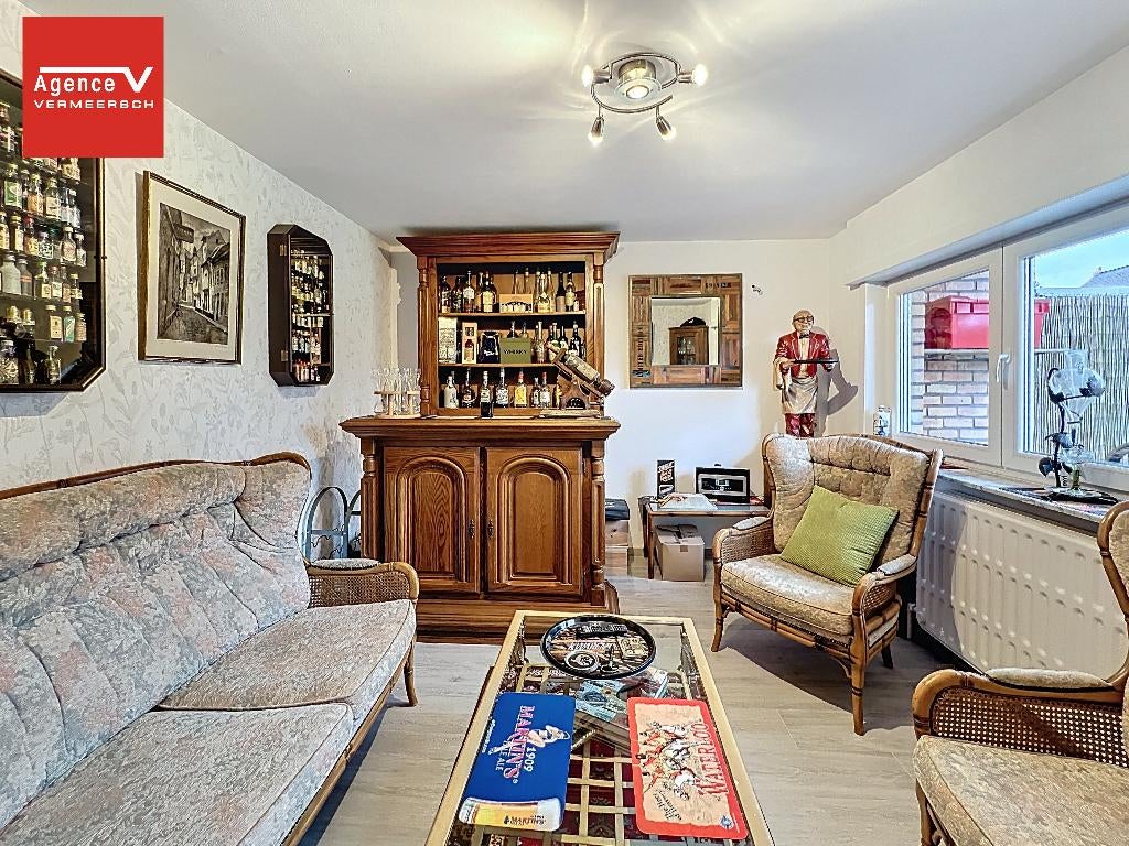 Man cave, Enlèvement, Comme neuf
