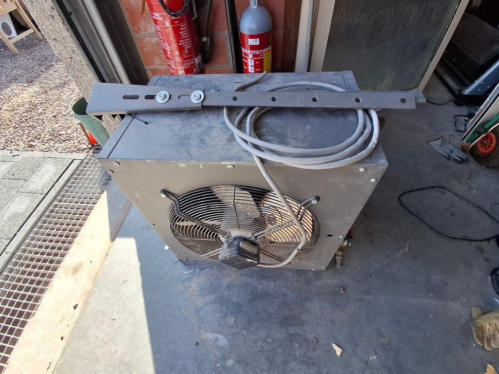 luchtverhitter, Doe-het-zelf en Bouw, Verwarming en Radiatoren, Ophalen, Gebruikt, Radiator, 60 tot 150 cm