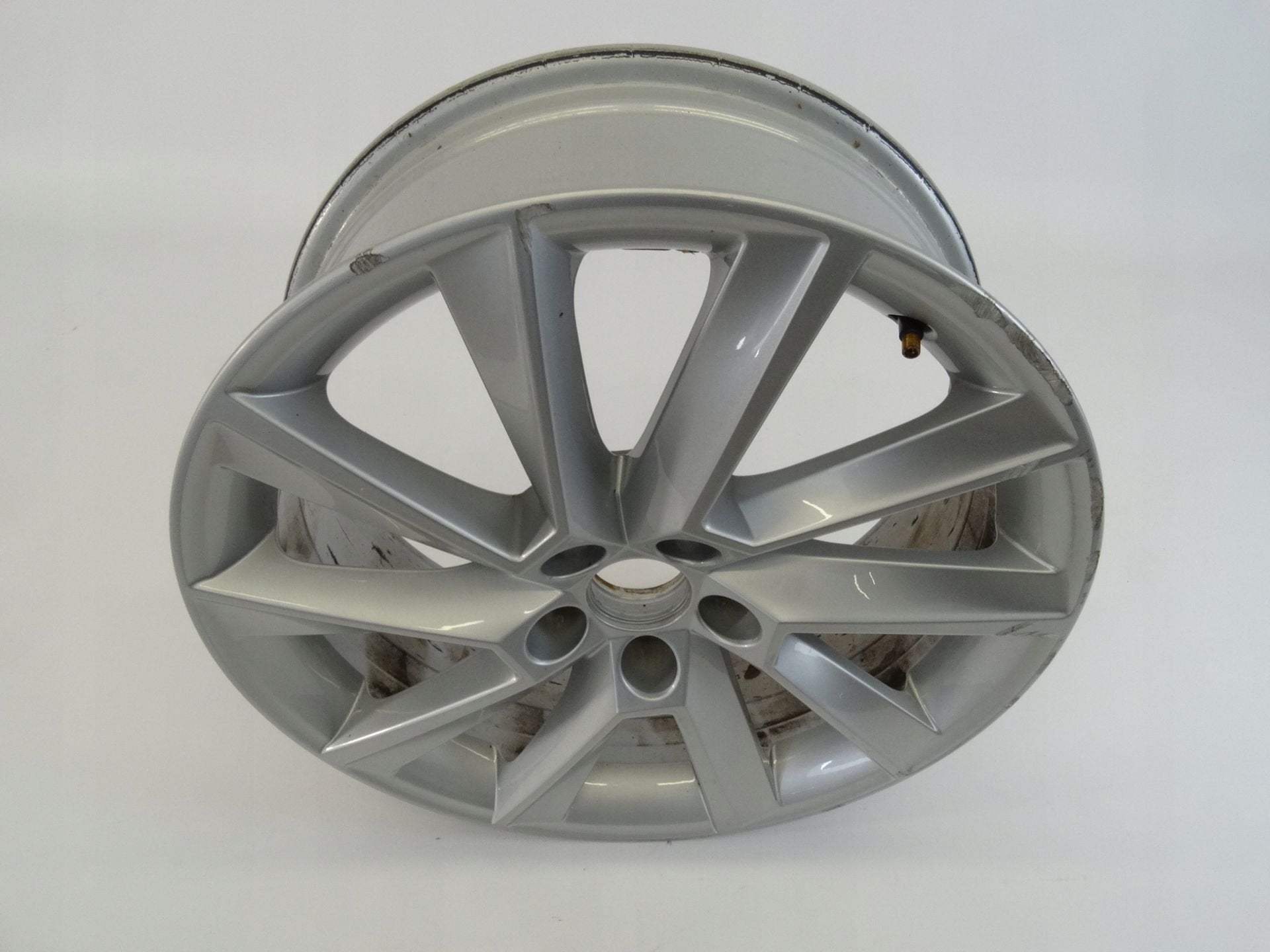 Pi ces d tach es pour Skoda Scala / Kamiq 657601025D, Autos : Pièces & Accessoires, Infoline@skoda-auto.cz, Tr. Vaclava Klementa 869
293 01  Mlada Boleslav, CZ