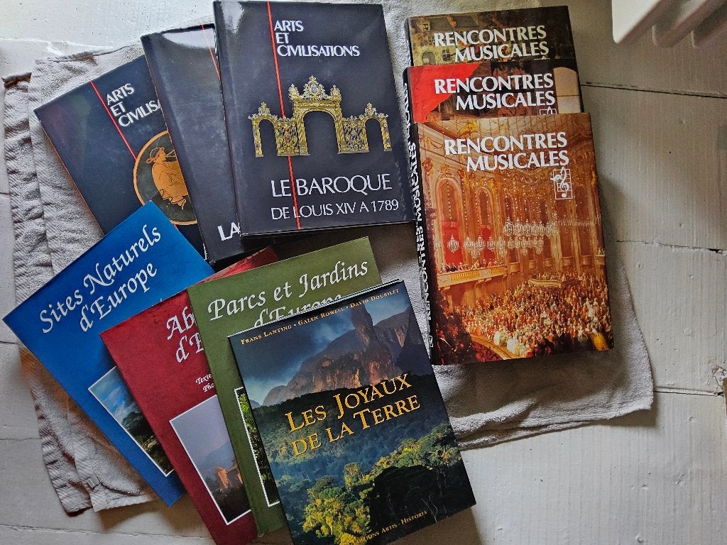 ARTIS HISTORIA 10 beaux livres à la pièce ou en lot, Ophalen of Verzenden, Zo goed als nieuw, Prentenboek