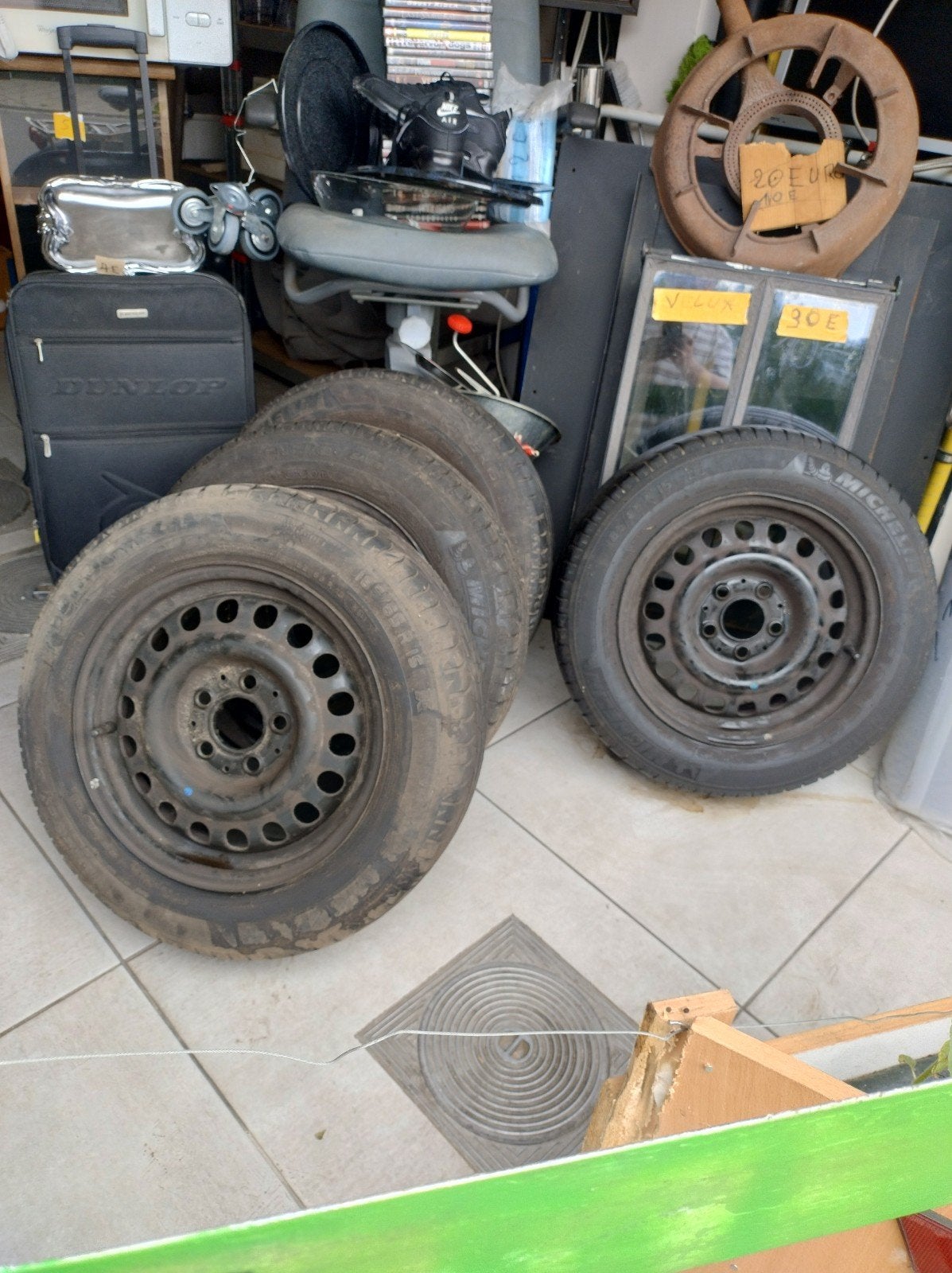 185/65R15 Banden En Velg Merk Niet Geweten ., Autos : Divers, Pièces de sport automobile, Enlèvement