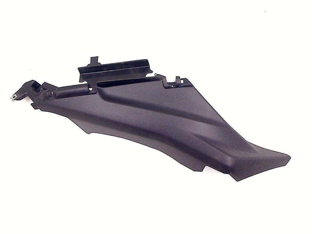 QUEUE DE CARENAGE GAUCHE Yamaha X-Max 125 (B74-F7483-10L), Dhr. S. di Majo, Utilisé, Info@cama-motorparts.nl, P.J. Troelstraweg 8 8
3144 CX  MAASSLUIS, NL