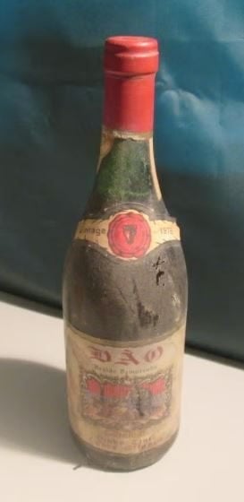 Prima Portugese Wijn - Dao - regiao demarcada - 1978, Verzamelen, Wijnen, Overige gebieden, Ophalen of Verzenden, Zo goed als nieuw