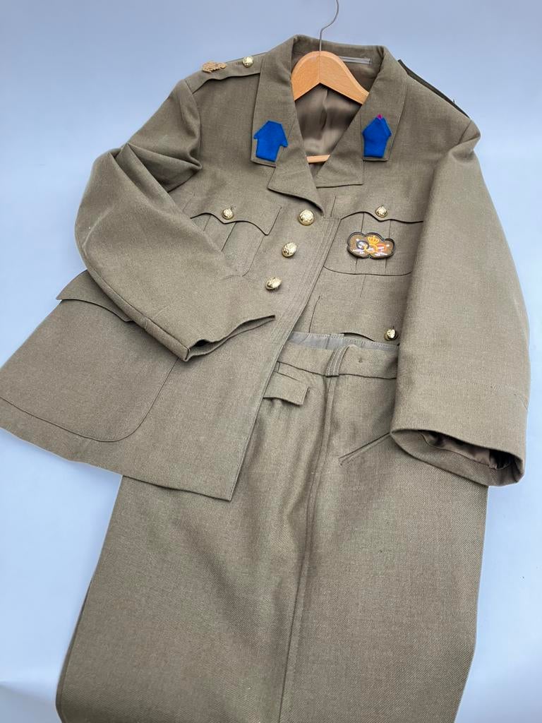 Uniform Belgisch leger jaren ‘70, Verzamelen, Ophalen of Verzenden, Landmacht, Kleding of Schoenen