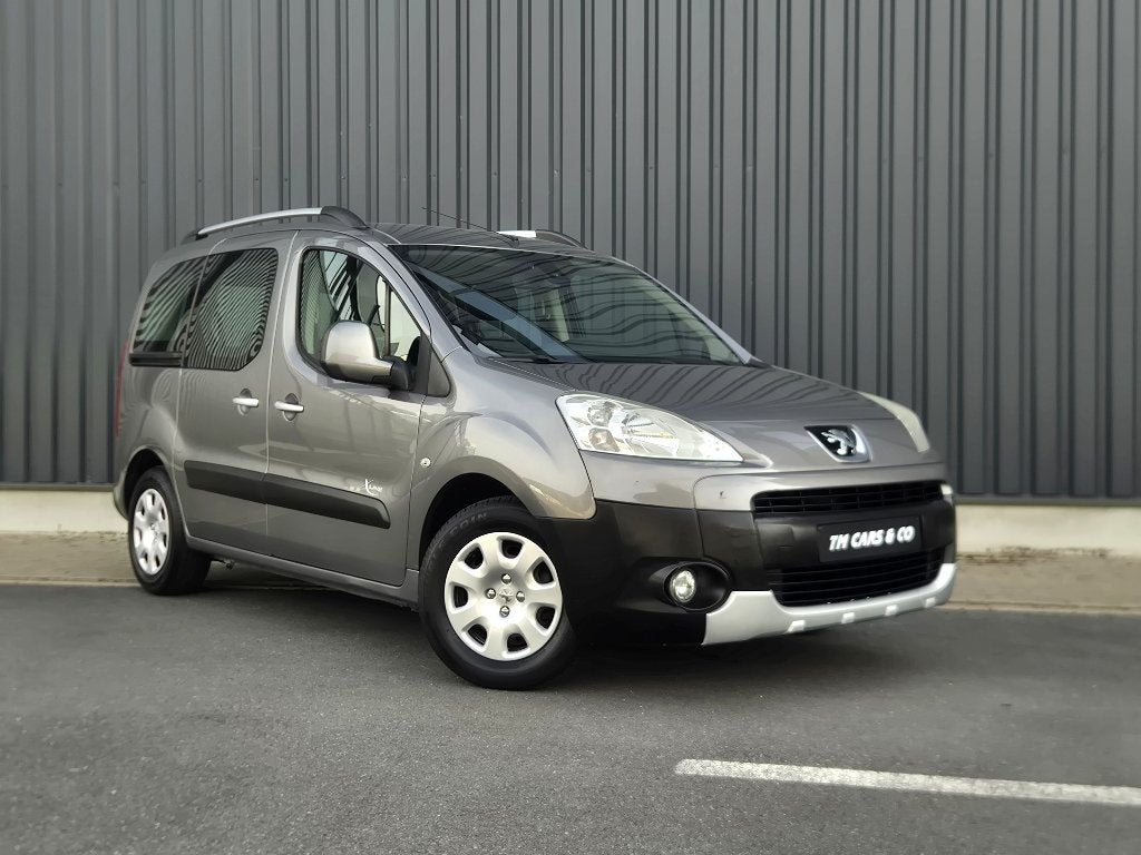 Peugeot Partner Teppee Airco, 2x schuifdeur, Trekhaak,, Voorwielaandrijving, Euro 5, 139 g/km, 4 cilinders