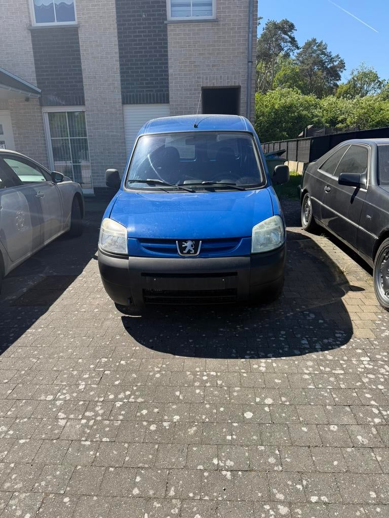 Peugeot partner 2008 1.6hdi, Autos, Camionnettes & Utilitaires, Particulier, Verrouillage central, Peugeot, Enlèvement