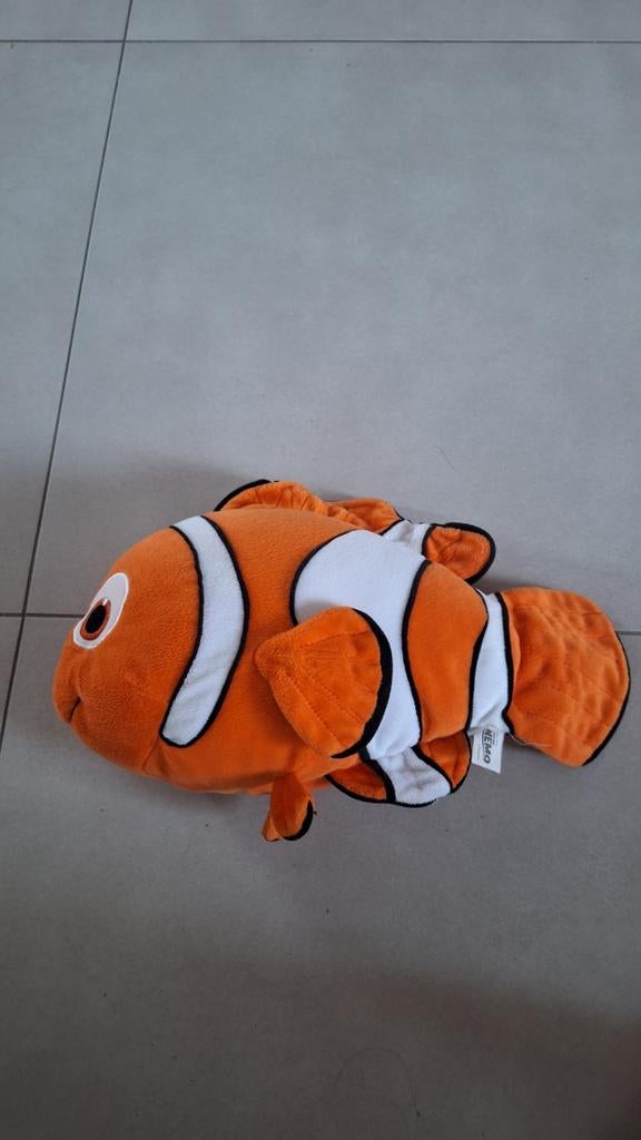 Knuffel Nemo, Kinderen en Baby's, Speelgoed | Knuffels en Pluche, Oranje, Disney, Ophalen of Verzenden, Middelgroot (20 tot 80 cm)