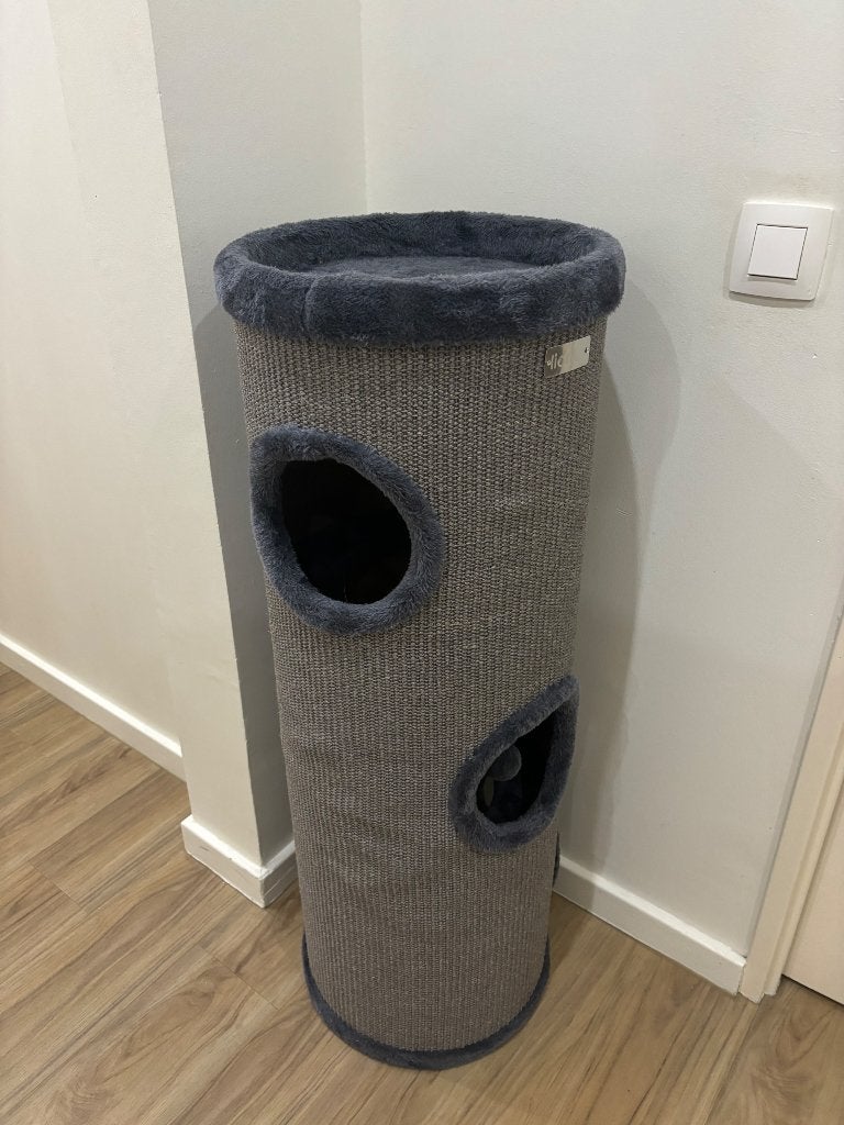 Tonneau / arbre à chat, Animaux & Accessoires, Meubles griffoirs pour chats, Enlèvement, Utilisé