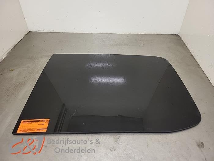 Vitre portière 4portes arrière droite d'un Mercedes Vito, 3 mois de garantie, Utilisé, -, -
