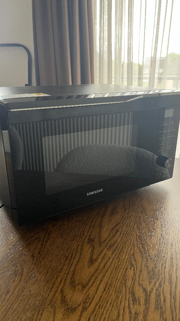 Samsung microgolfoven, Croustillant, Comme neuf, Enlèvement, 45 à 60 cm