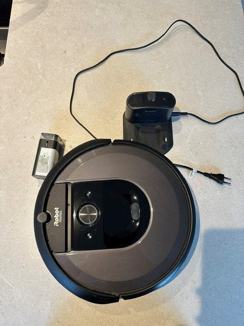 iRobot Roomba i7 robotstofzuiger, Ophalen, Gebruikt, IRobot, Robotstofzuiger