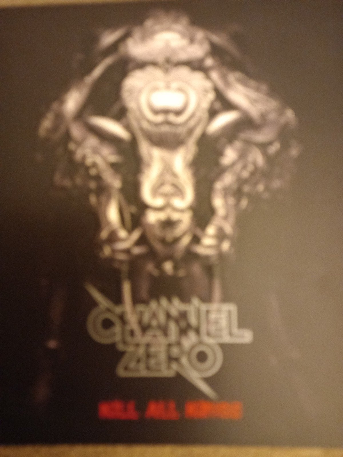 Channel Zero tue tous les rois, Enlèvement ou Envoi