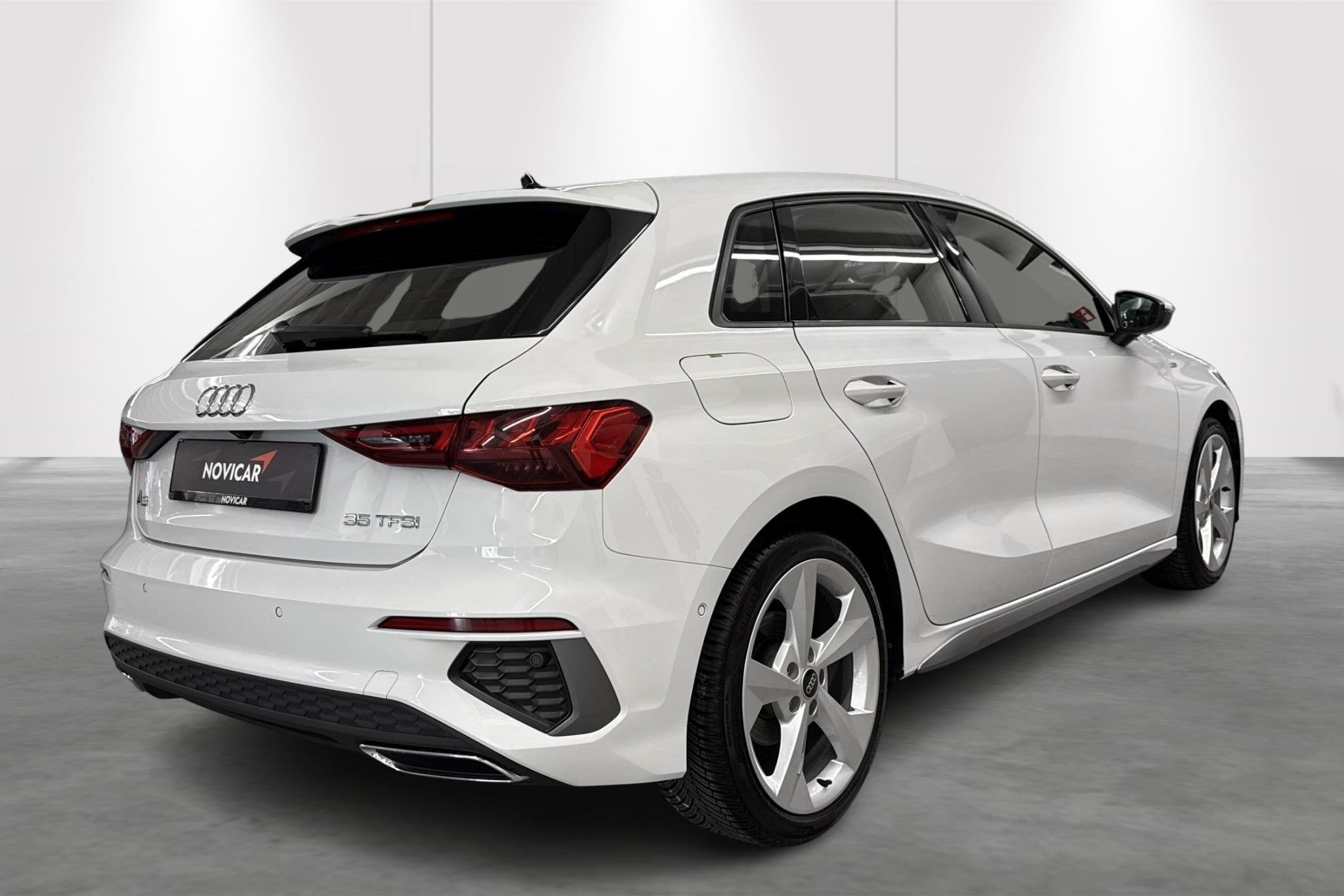 Audi A3 Sportback 1.5 TFSI e 150PK S Line S tronic MHEV, Autos, https://public.car-pass.be/vhr/983798cd-717a-4315-8211-9a6c5932e9ef