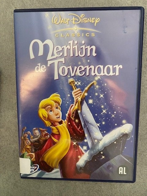 Merlijn De Tovenaar DVD van Walt Disney Classics Nieuwstaat, Enlèvement ou Envoi, Dessin animé, Tous les âges, Néerlandais