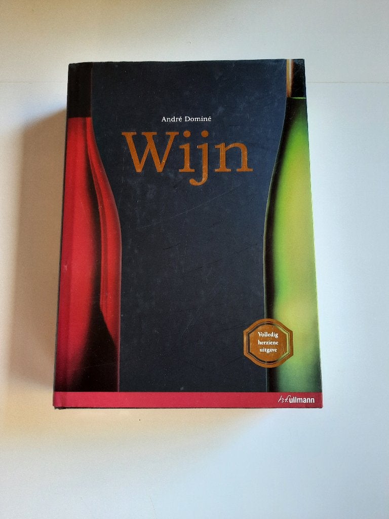 Boek : wijnatlas, wijngids , Dominé André, 928 blz, Boeken, Ophalen, Zo goed als nieuw