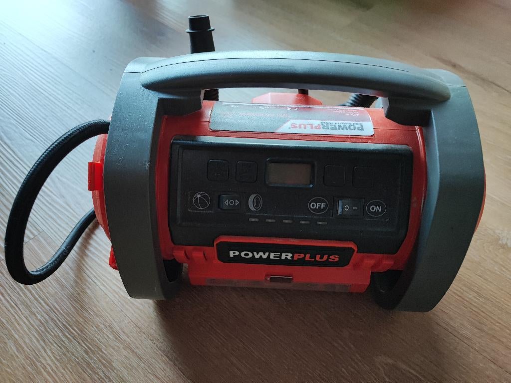 Powerplus mini compresseur+ visseuse +lampe, Enlèvement ou Envoi, Comme neuf