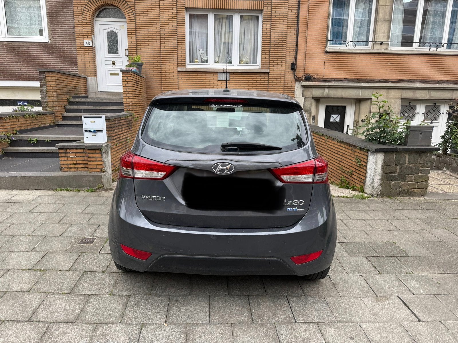Hyundai ix20. 04/2011 euro 5. 1.4 diesel 172000 km, Auto's, Euro 5, Stof, Zwart, 4 cilinders
